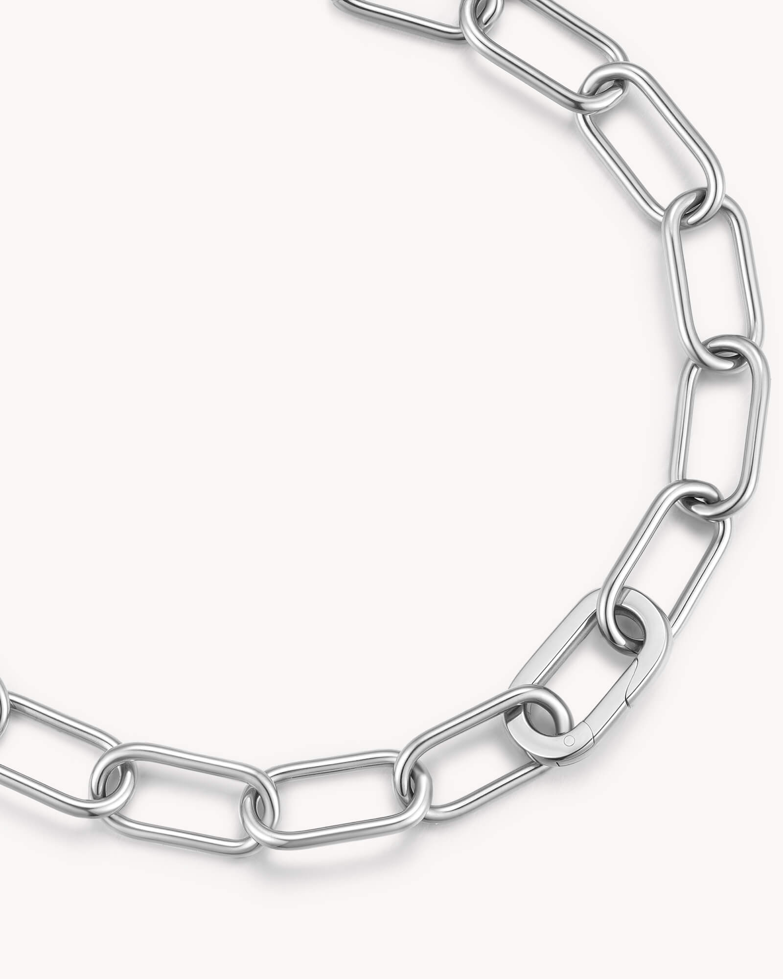 Close-up of Large Link Chain White Gold Bracelet with Annex Link