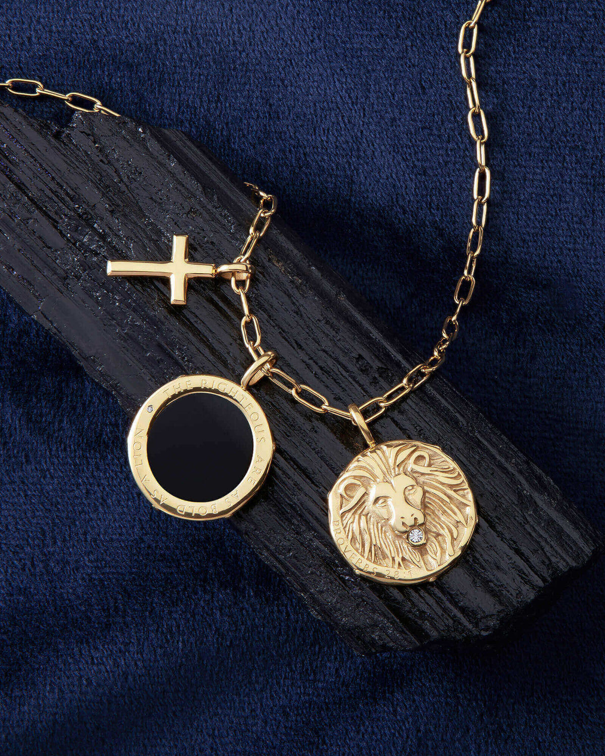 Bold as a Lion Proverbs 28:1 Gold Onyx Medallion in styled setting